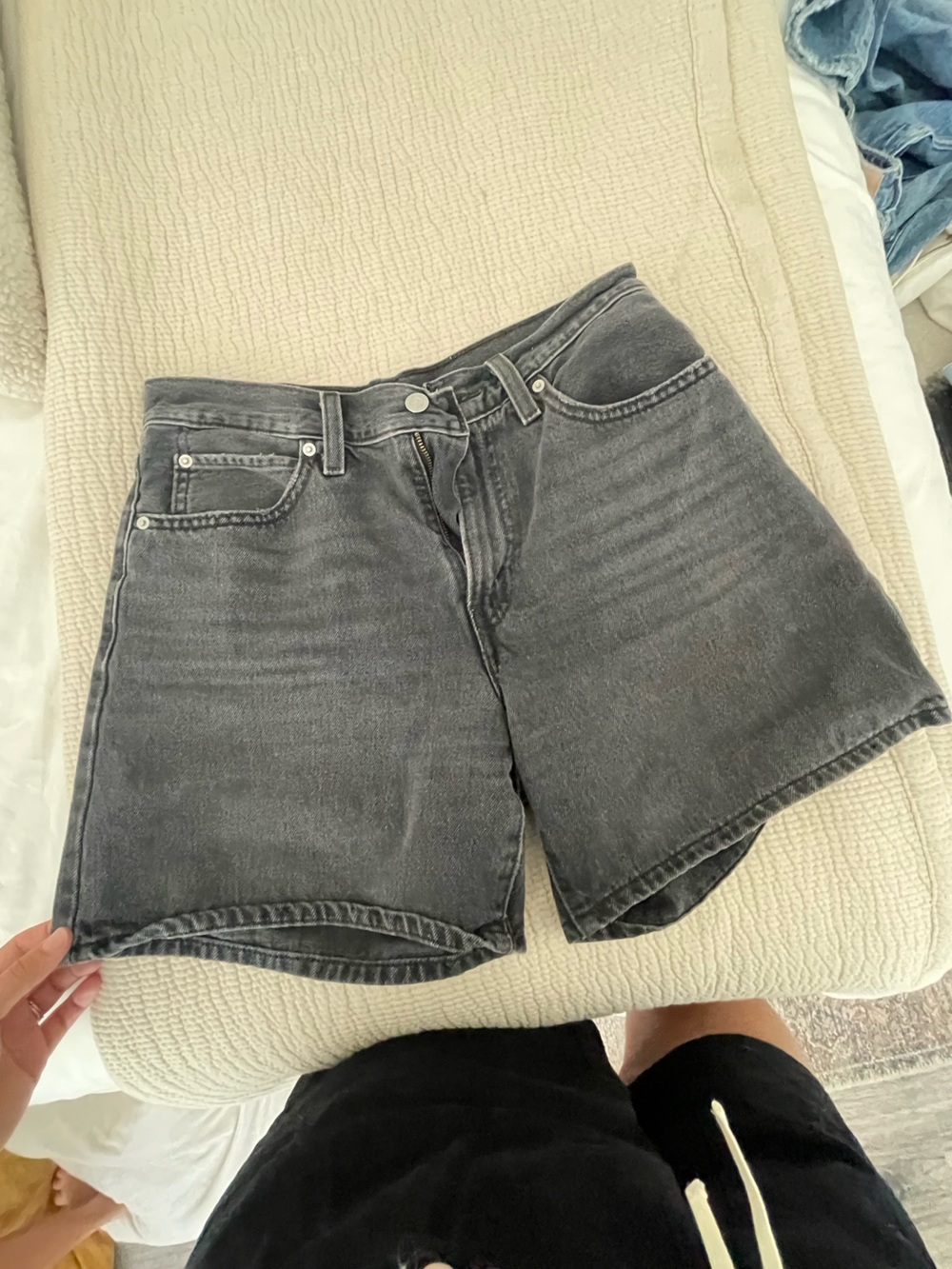 Levis baggy jean shorts